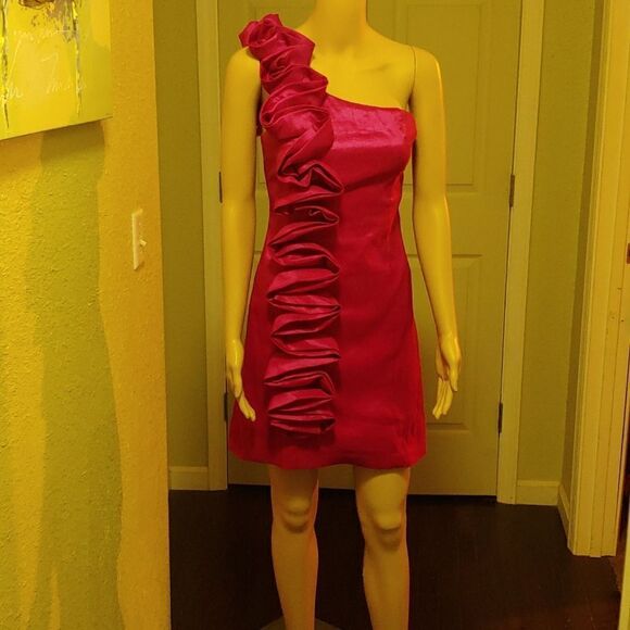 Forever 21 Dresses & Skirts - dinner dress